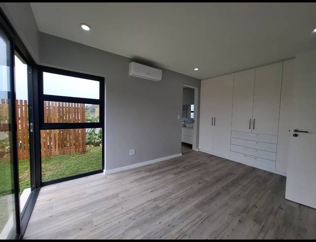 2 BEDROOM TOWNHOUSE FOR SALE IN SHAKAS ROCK